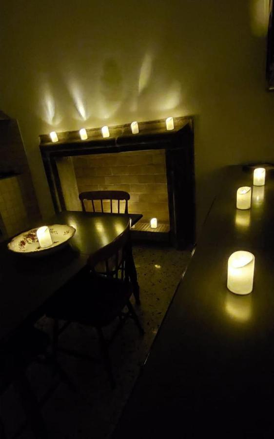 La Casa Sotto Il Castello Apartment Bracciano  Luaran gambar