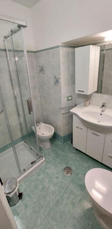 La Casa Sotto Il Castello Apartment Bracciano  Luaran gambar